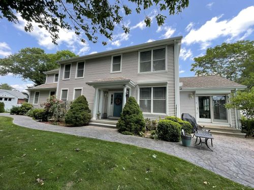 42 Bluff St, Westbrook, CT, 06498-1655 | Card Image