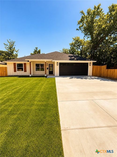 407 E Lamar Ave, Temple, TX, 76501-2666 | Card Image