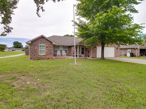 401 S 10th Ave, Stroud, OK, 74079-3829 | Card Image