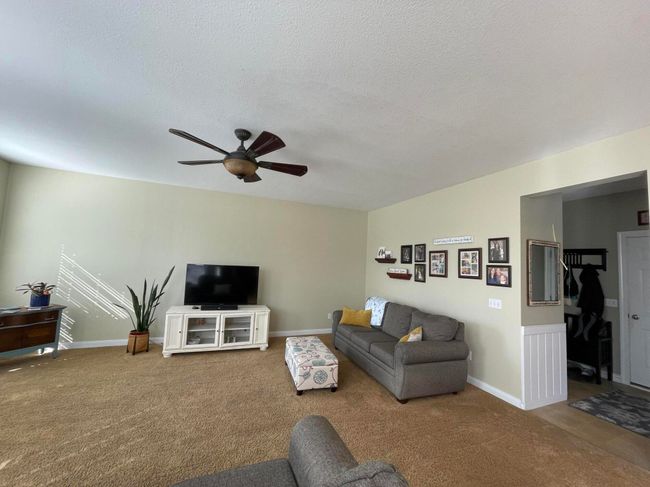 Family Room | Image 17