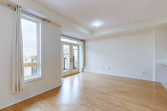 10 - 9621 Jane St, Condo with 2 bedrooms, 2 bathrooms and 1 parking in Vaughan ON | Image 8