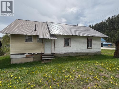 4123 Highway 3, Rock Creek, BC, V0H | Card Image