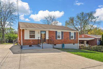 1905 Laurinda Dr, House other with 3 bedrooms, 2 bathrooms and null parking in Nashville TN | Image 1