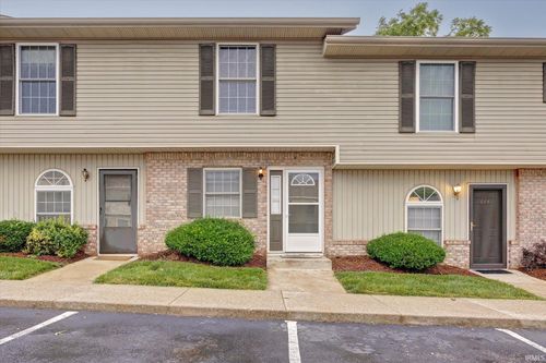 646 E Sherwood Hills Dr, Bloomington, IN, 47401-8165 | Card Image