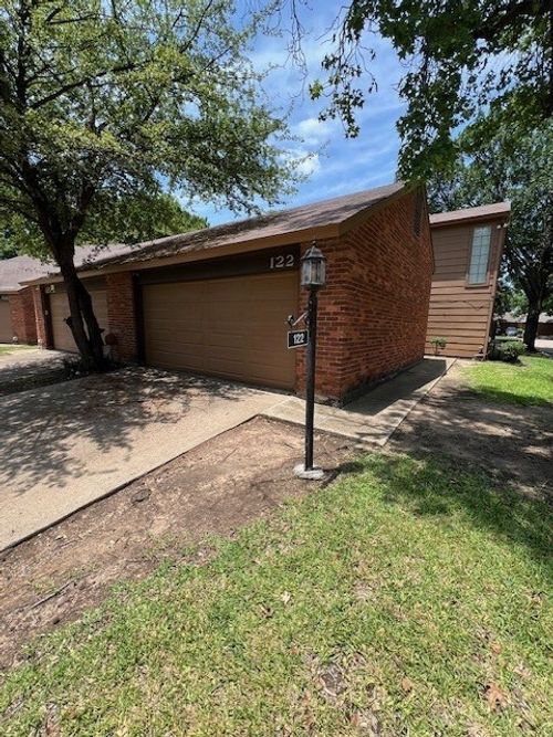 122 Wilshire Ct, Irving, TX, 75061-2959 | Card Image