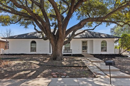 1870 El Paso St, Lewisville, TX, 75077-2714 | Card Image