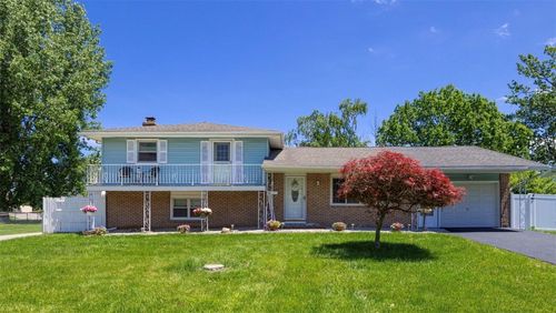 60 Appian Dr, Gates, NY, 14606-4735 | Card Image