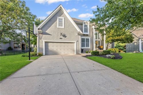 14909 Benson St, Overland Park, KS, 66221-9368 | Card Image