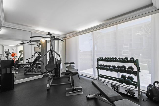 APT-112 - 2780 S Ocean Blvd, Condo with 2 bedrooms, 2 bathrooms and null parking in Palm Beach FL | Image 41