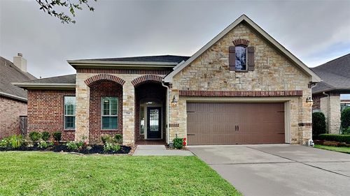 714 Timberstone Lane, Friendswood, TX, 77546 | Card Image