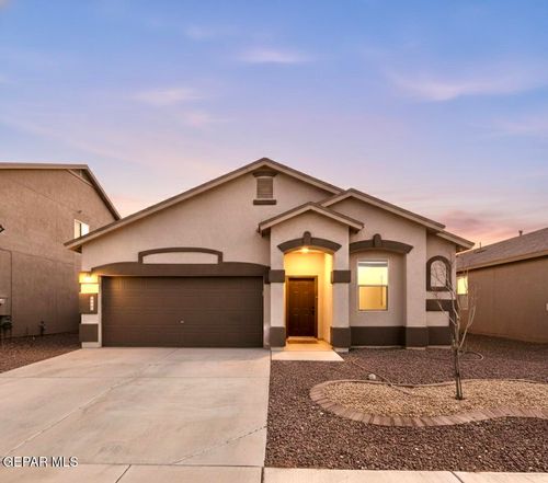 1040 Earthstar Pl, El Paso, TX, 79928-5302 | Card Image
