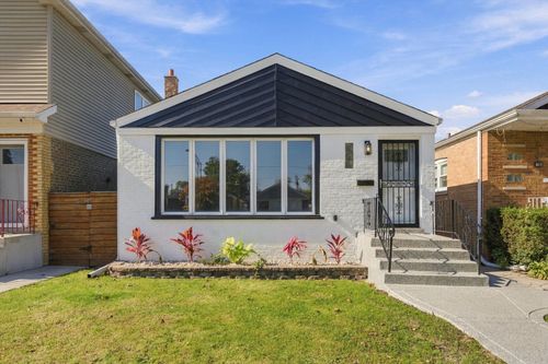 4812 S Leclaire Ave, Chicago, IL, 60638-2137 | Card Image