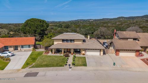 18 Galaxy Way, Lompoc, CA, 93436-1103 | Card Image