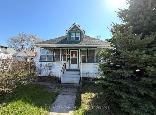 75 Wright St, Welland, ON, L3B2K2 | Card Image