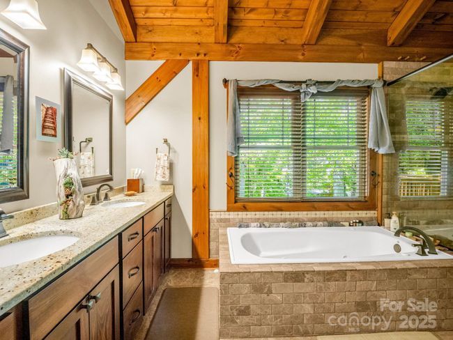 15 Sandy Br, House other with 4 bedrooms, 4 bathrooms and null parking in Black Mountain NC | Image 22