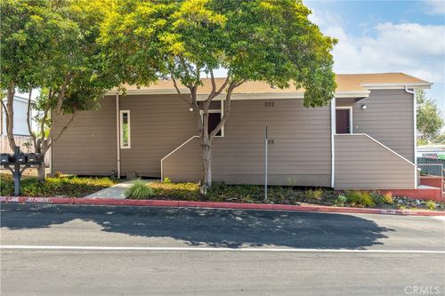 103 Fontana Ave, San Luis Obispo, CA, 93401-6624 | Card Image