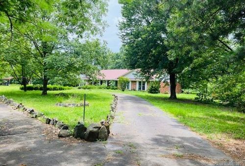 686 Polk Road 38, Hatfield, AR, 71945-7092 | Card Image