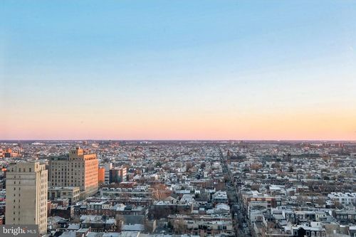 2412-13-224 W Rittenhouse Sq, PHILADELPHIA, PA, 19103-5768 | Card Image