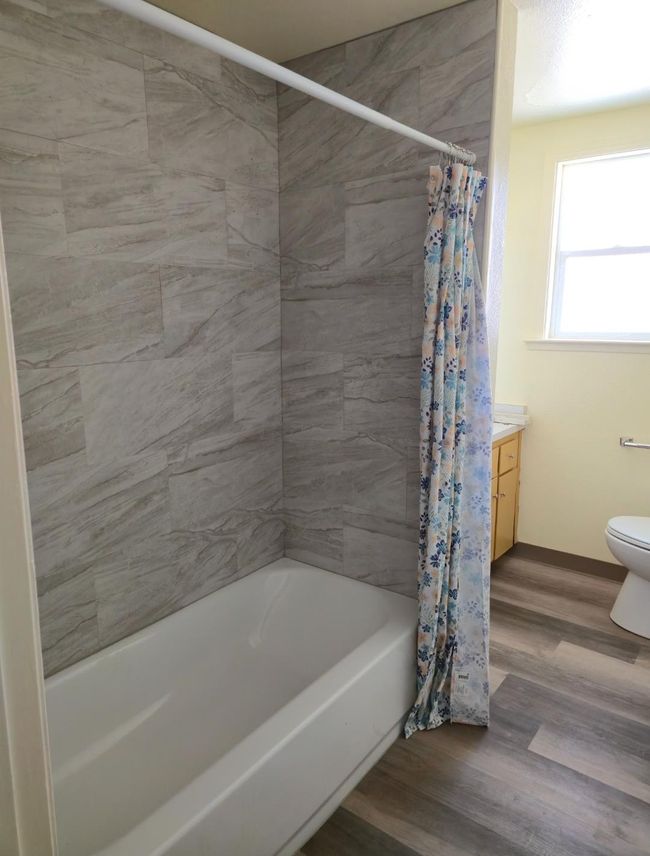 100 E Mariposa St, House other with 3 bedrooms, 0 bathrooms and null parking in Avenal CA | Image 15