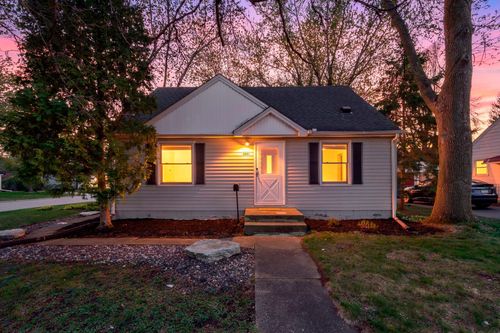 2801 W 71 1/2 St, Richfield, MN, 55423-2848 | Card Image