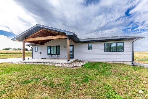 17150 Hwy 16, Onaga, KS, 66521 | Card Image
