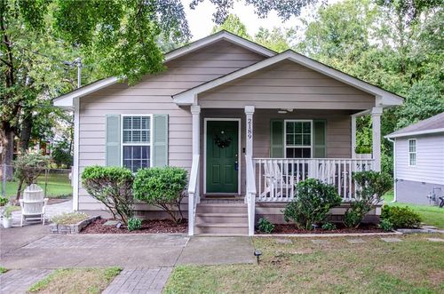 2189 Forrest Pl Nw, Atlanta, GA, 30318-1182 | Card Image