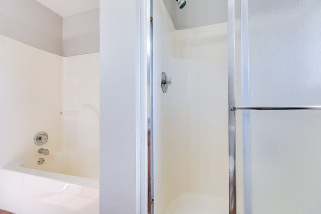 Main Bath | Image 19