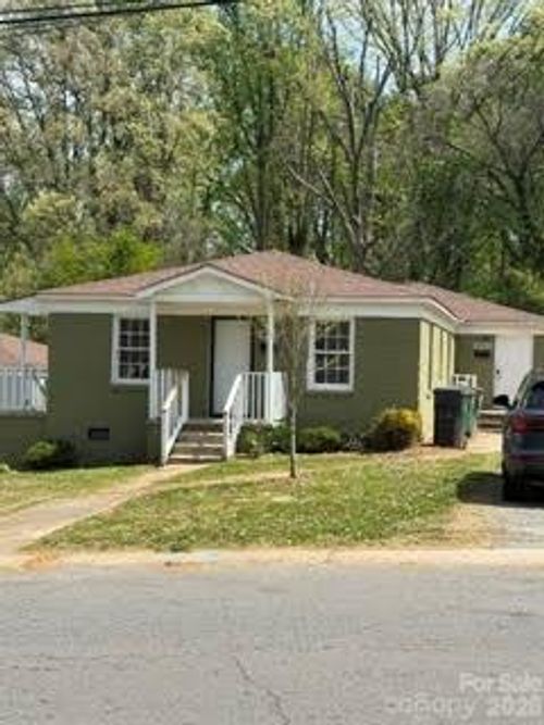 2224/2226 Augusta Street, Charlotte, NC, 28216 | Card Image