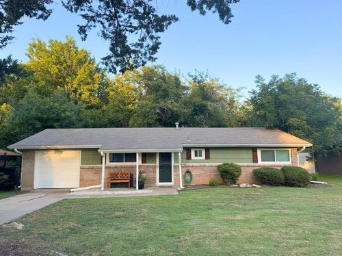 1109 Benbrook Ter, Benbrook, TX, 76126-3301 | Card Image