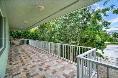 529 Beach Rd, House other with 2 bedrooms, 2 bathrooms and null parking in Tavernier FL | Image 3