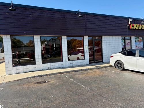 1024 S Mission Street, Mt. Pleasant, MI, 48858 | Card Image