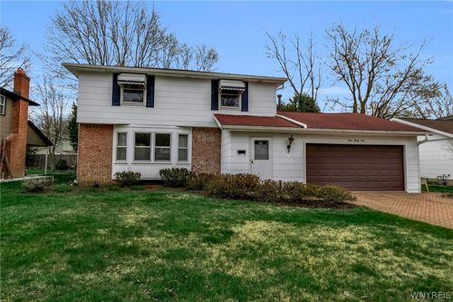 329 Seabrook Drive, Amherst, NY, 14221 | Card Image