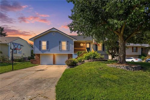 1113 Sw Breckenridge Ct, Blue Springs, MO, 64015-6299 | Card Image
