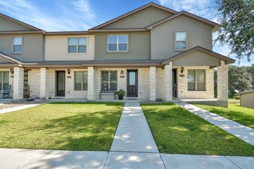 18902 Nicklaus Dr, Lago Vista, TX, 78645-2143 | Card Image