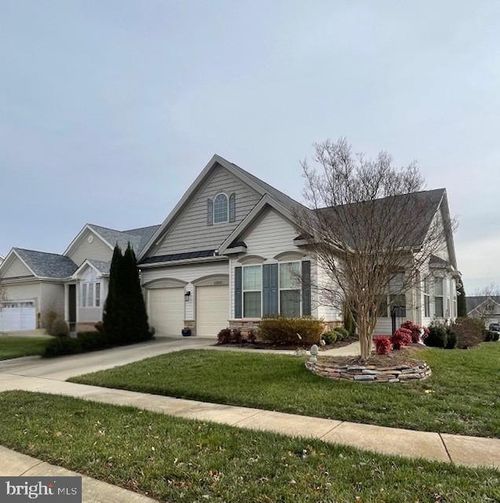 10201 Iverson Ave, FREDERICKSBURG, VA, 22407-9377 | Card Image