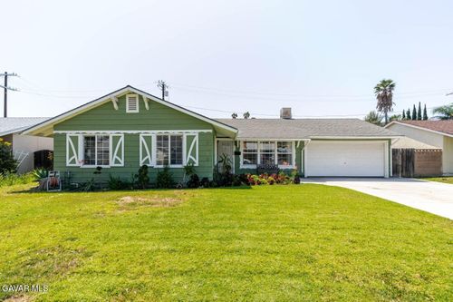 20410 Septo Street, Chatsworth, CA, 91311 | Card Image