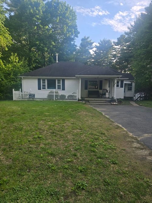 25 Flynt St, Palmer, MA, 01069-1601 | Card Image