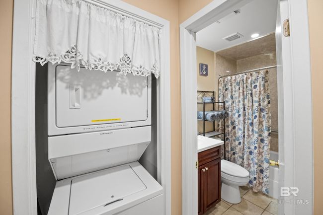 Washer & Dryer | Image 23