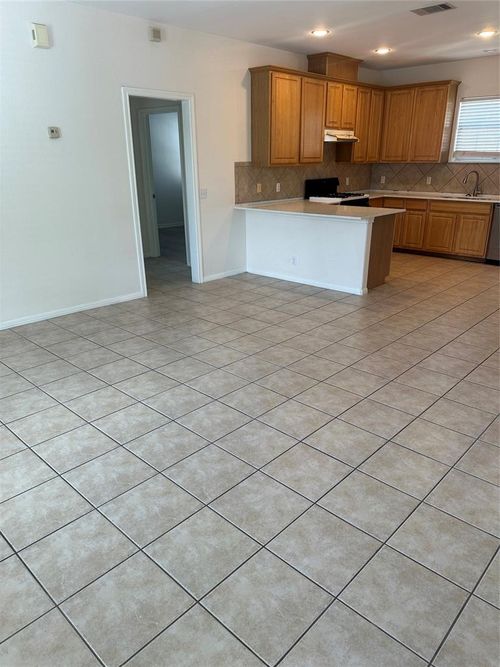 b-5401 Evans Ave, Austin, TX, 78751-1326 | Card Image