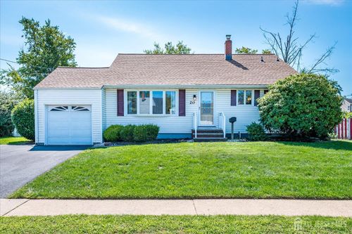 20 Carmello Dr, Edison, NJ, 08817-3026 | Card Image