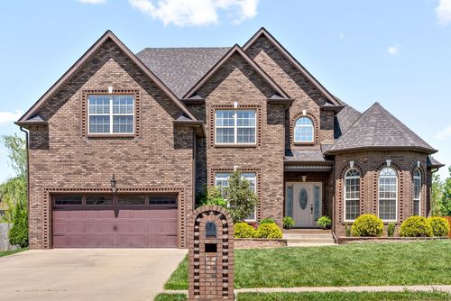 1533 Green Grove Way, Clarksville, TN, 37043-1549 | Card Image