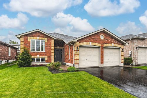 37 Osprey Ridge Rd, Barrie, ON, L4M6P2 | Card Image