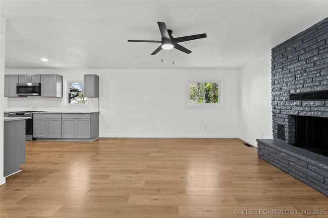 813 Hickory St, House other with 3 bedrooms, 2 bathrooms and null parking in Sapulpa OK | Image 13