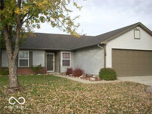 12858 Longleaf Ln, Fishers, IN, 46038-9183 | Card Image