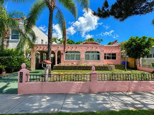1720 Sw 11th Ter, MIAMI, FL, 33135-5112 | Card Image