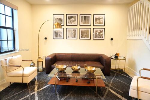 3280 W 92nd Pl, Hialeah, FL, 33018 | Card Image