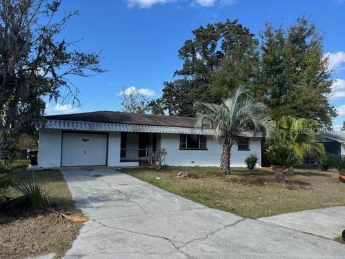 5841 Se Babb Rd, BELLEVIEW, FL, 34420-4105 | Card Image