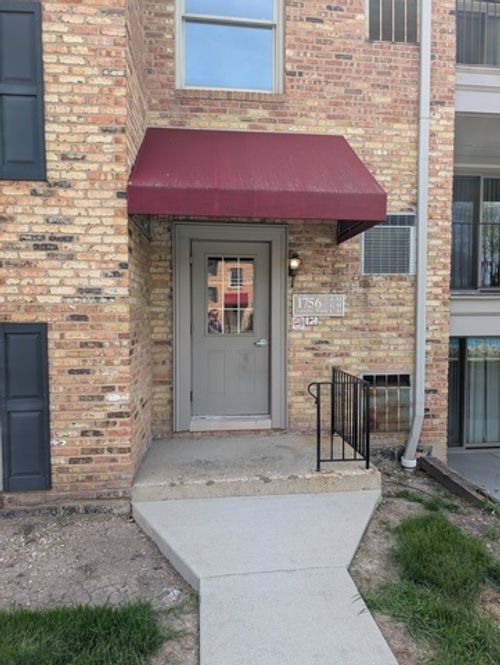 c-1756 Fayette Walk, Hoffman Estates, IL, 60169-6868 | Card Image