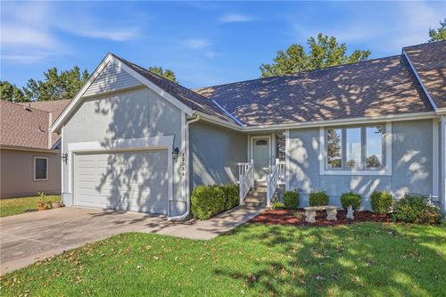 12034 86 Street, Kansas City, MO, 64138 | Card Image