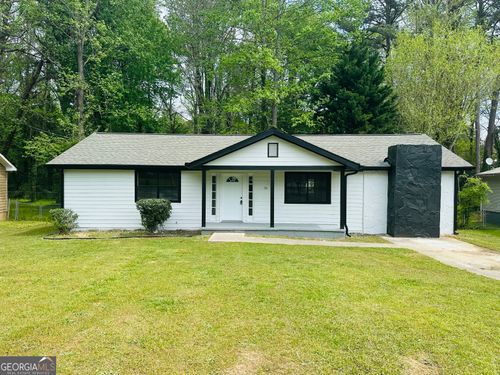 70 Darwin Dr, Jonesboro, GA, 30238-2915 | Card Image